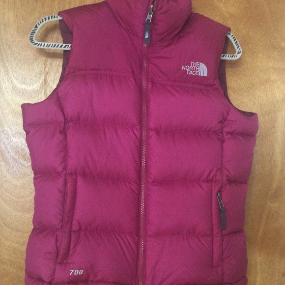 The North Face Jackets & Blazers - North Face 700 puffer vest